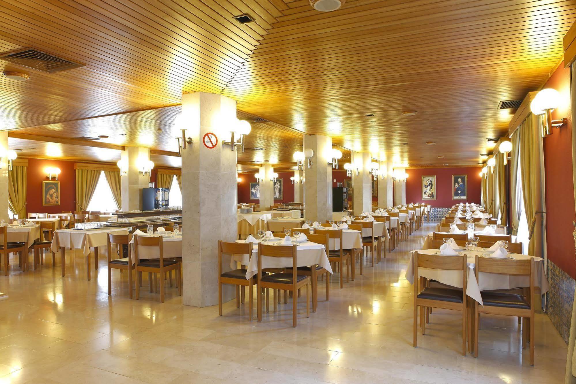 Domus Pacis Fatima Hotel Exterior photo